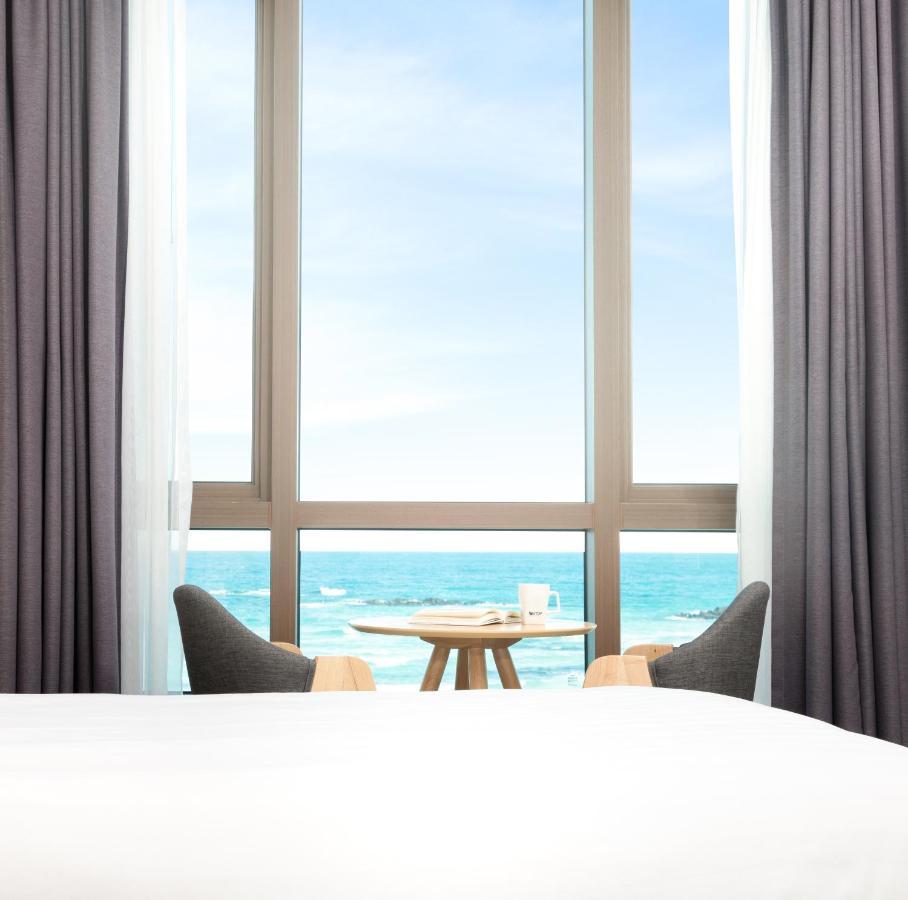 Utop Ubless Hotel Jeju Exteriör bild