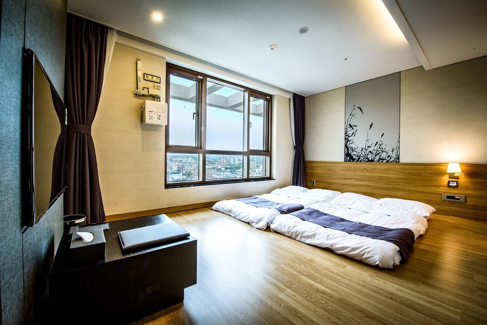 Utop Ubless Hotel Jeju Exteriör bild