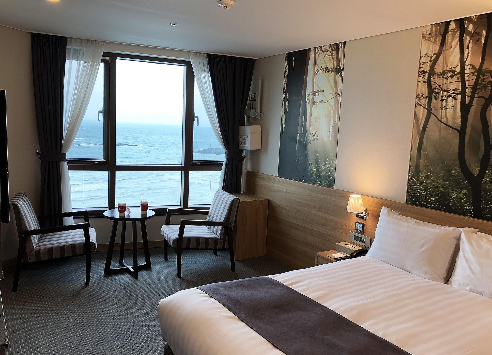 Utop Ubless Hotel Jeju Exteriör bild